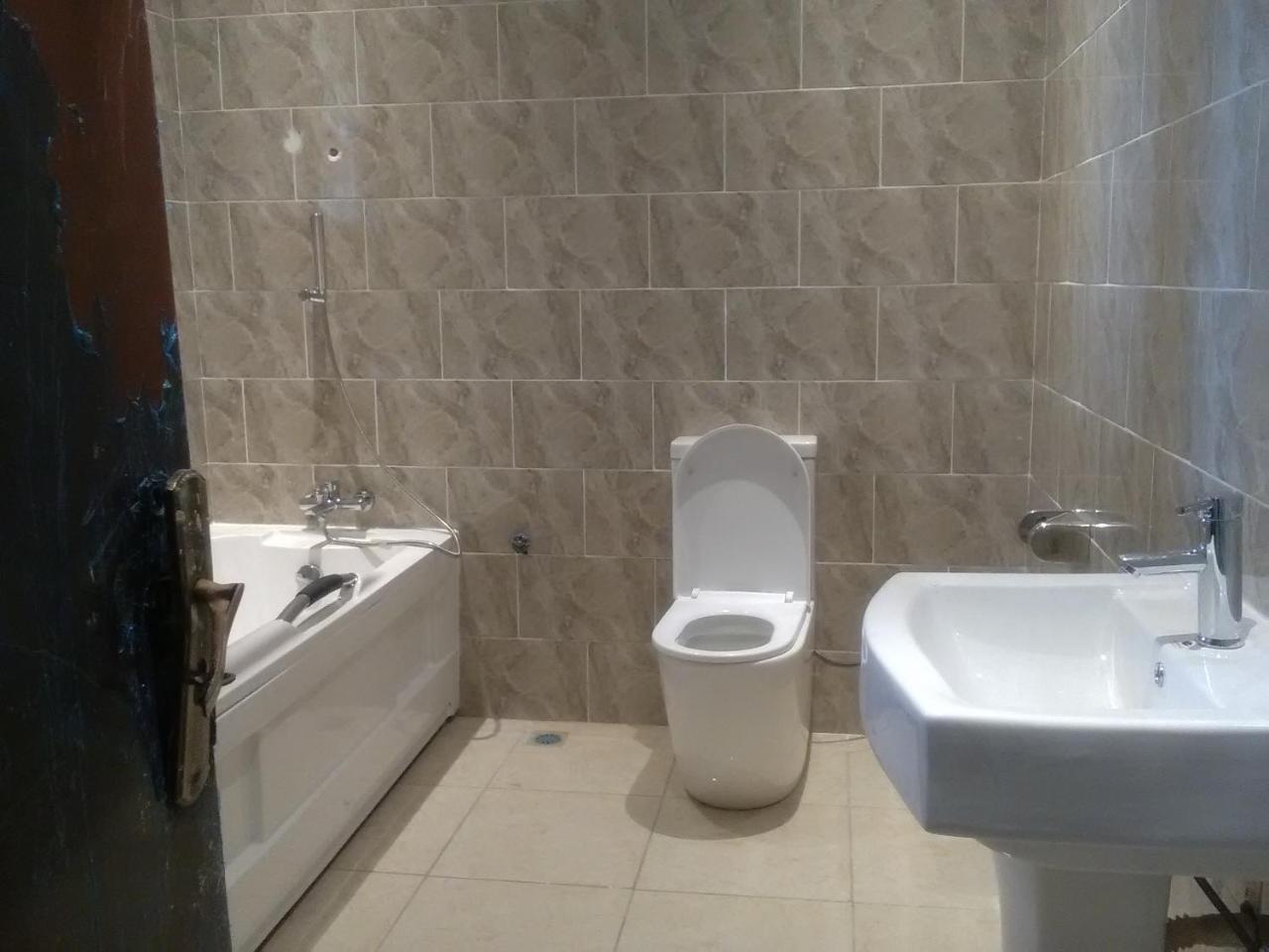 Отель House X Абуджа Экстерьер фото